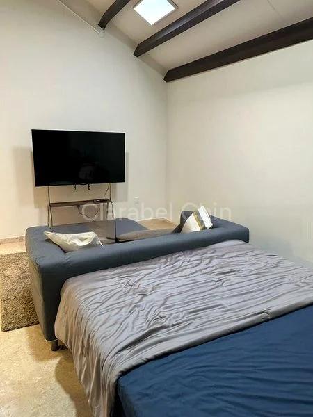 2 Bed Apartment (Condo) for Rent in  The Red House - Image 12
